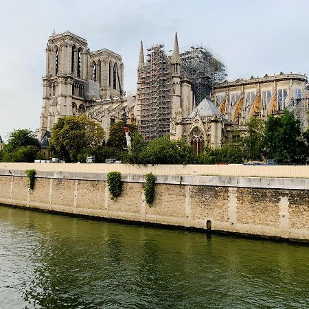 Luxury Apartment On The Seine, Best View Of Notre-Dame Paris Exterior photo